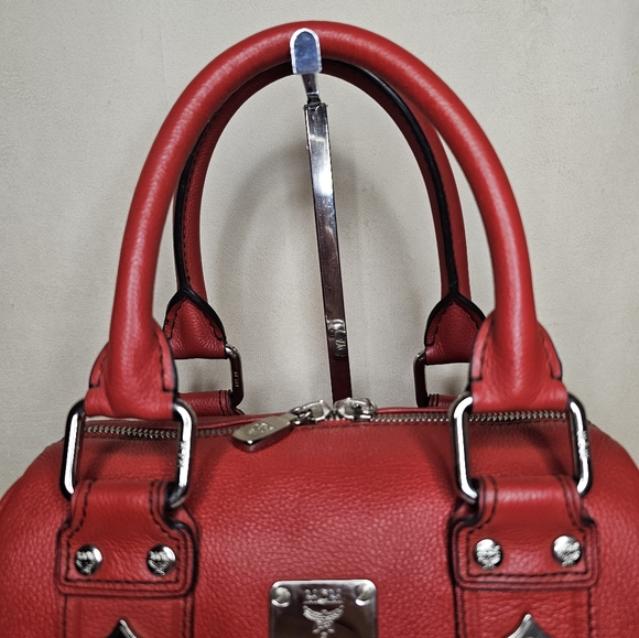 MCM small red boston - Picture 11 of 11